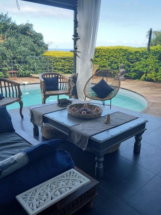 Suite Indigo Jacuzzi Prive Piscine Vue Mer Acces Cuisine Laverie Saint Pierre Buitenkant foto
